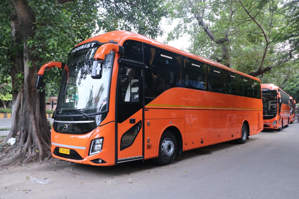 Complete Commercial Guide to Bus Hire Tariffs Delhi - Ajay Travels